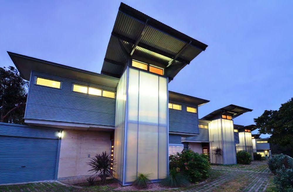 Crescent Head Spa Villa Luaran gambar